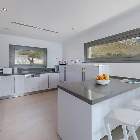 Luxury Phoenix Puerto Pollensa