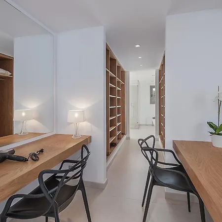 Luxury Phoenix * Порт-де-Польєнса